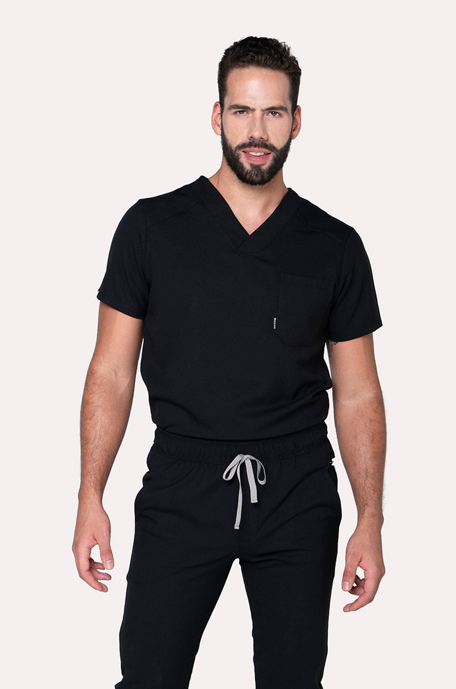 Hombre usando Filipina Fresh Negro de Work & Chill